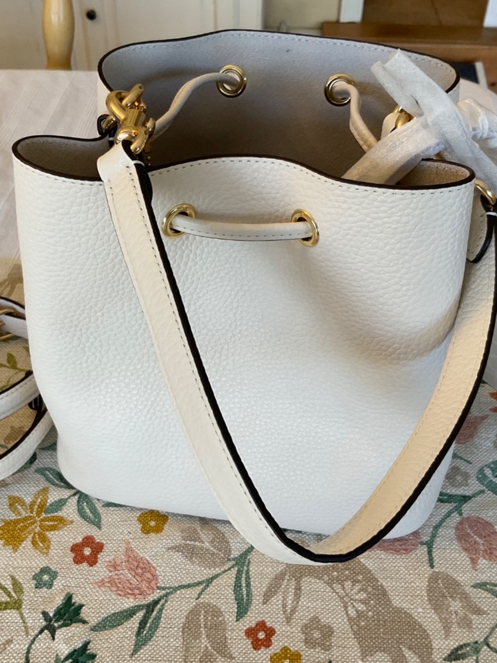 Rowan Bucket Bag - Picture 12 of 13